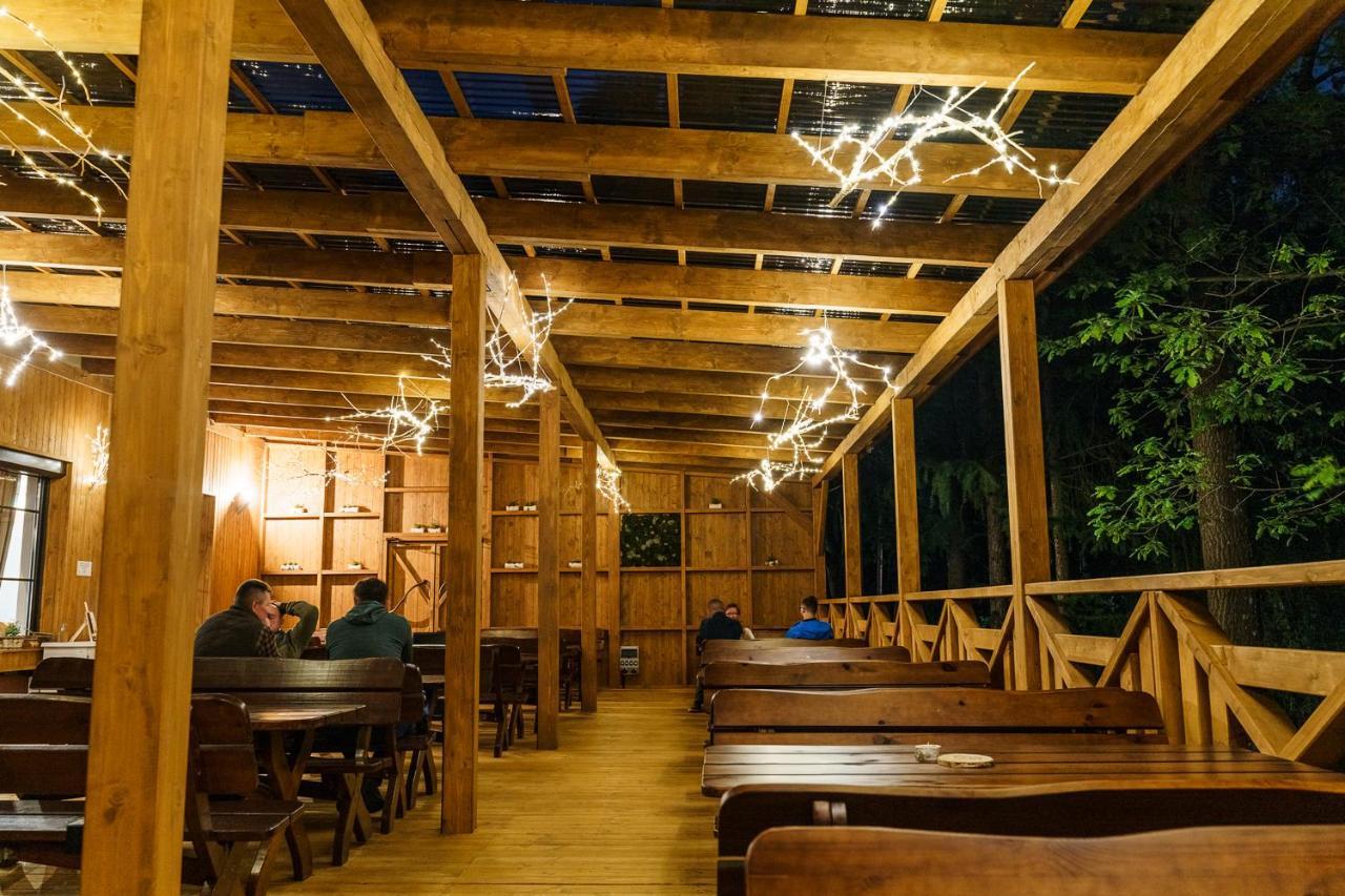 Zloty Jelen - Restauracja I Dom Goscinny Potok Zloty Exteriér fotografie