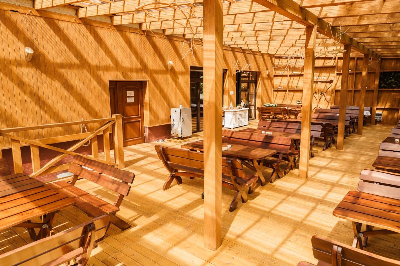 Zloty Jelen - Restauracja I Dom Goscinny Potok Zloty Exteriér fotografie